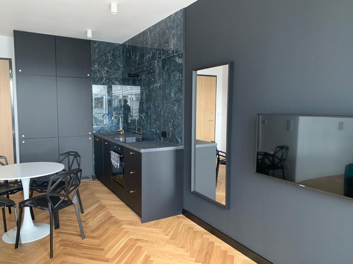 Apartamenty Wola Goleszowska Warsaw Exterior photo