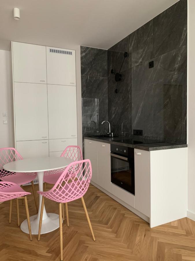 Apartamenty Wola Goleszowska Warsaw Exterior photo